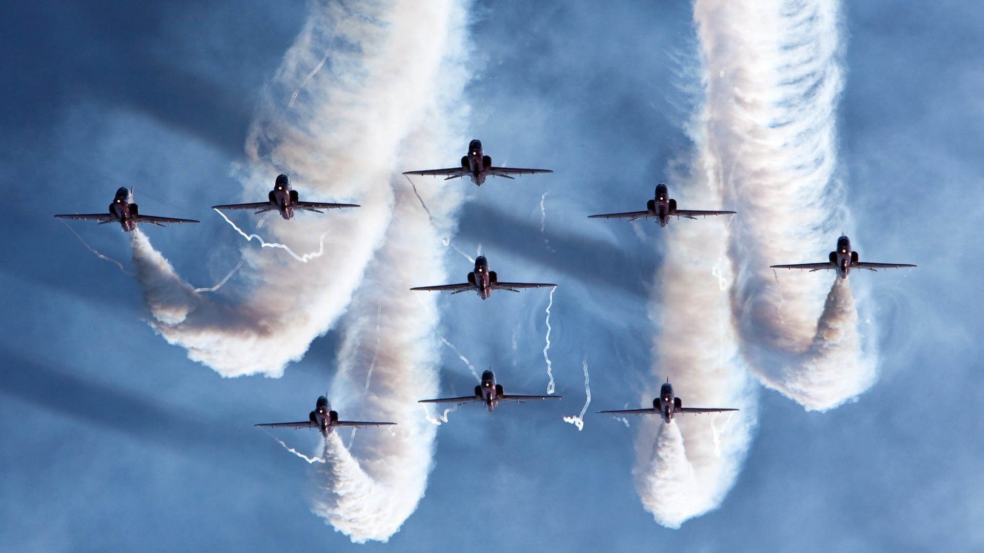 中国足球裁判裁决准确率提升,行业标准不断完善,足球裁判权威