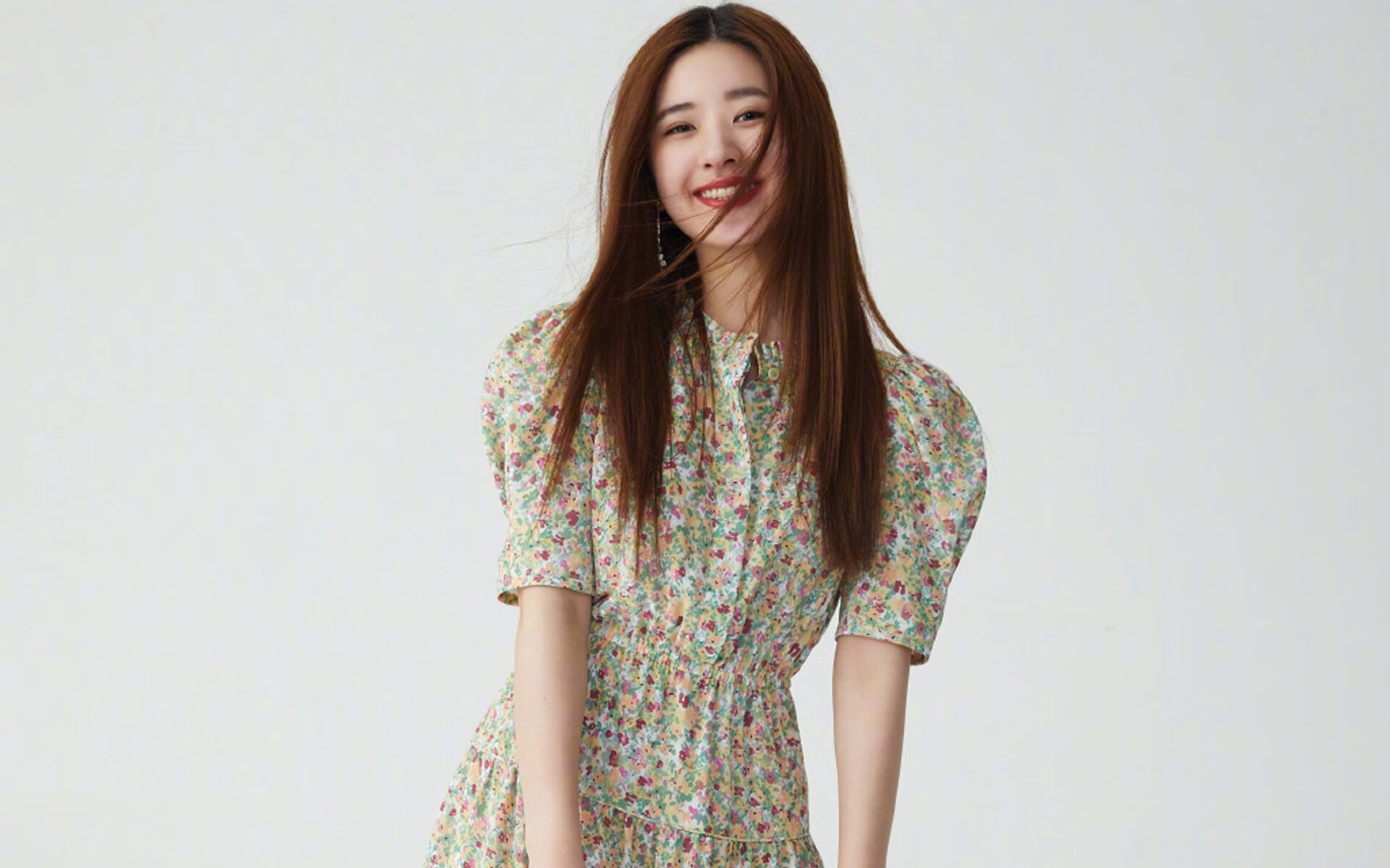 换人节奏是否决定下半场比赛走势连贯性,全场换人规则