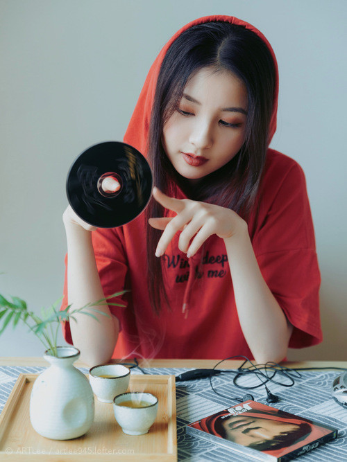 -“帕布罗·马特拉：阿根廷美洲狮队的防守领袖与战术创新者”